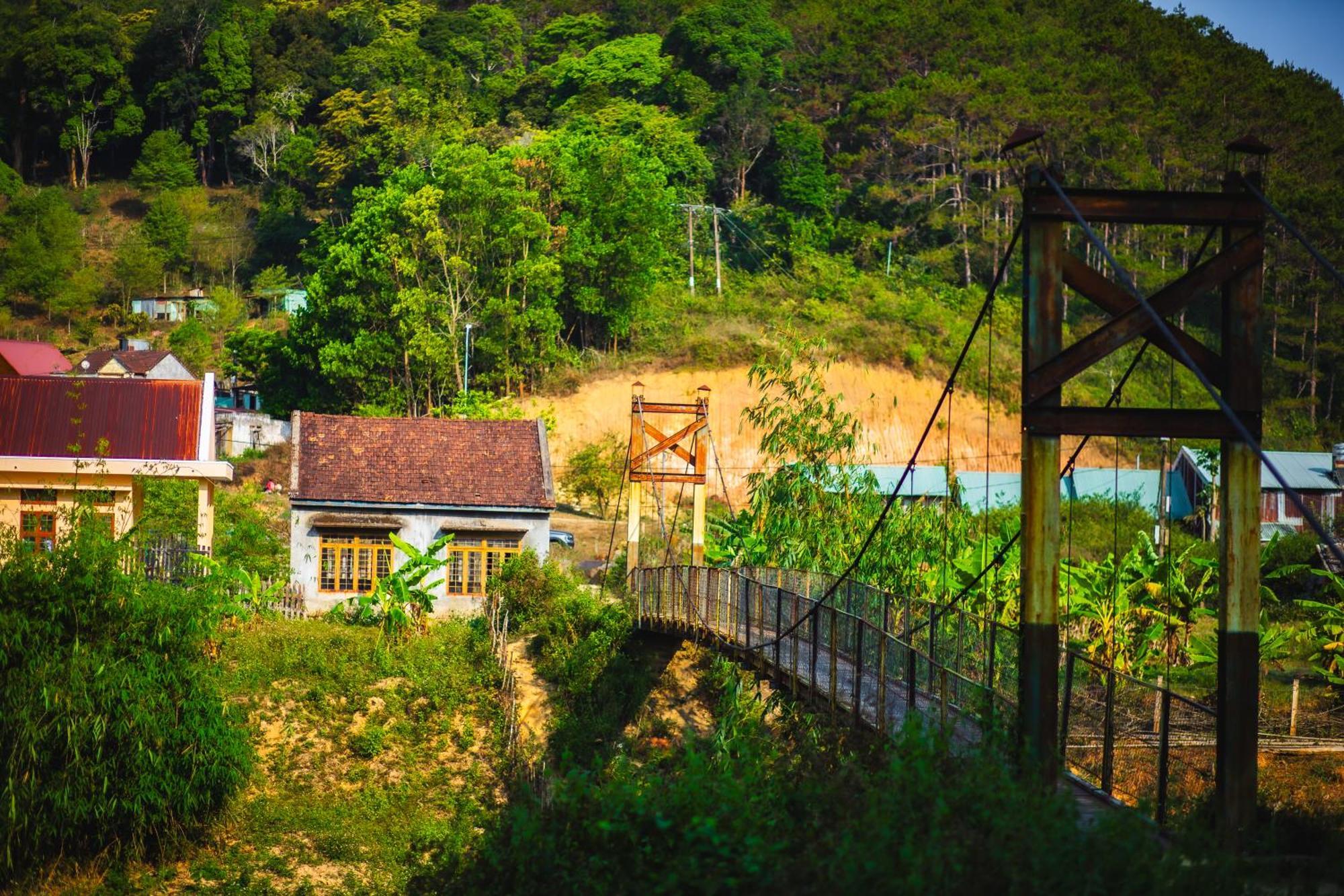 Nha Trong Ban - Homestay Mang Den Kon Von Kla Extérieur photo