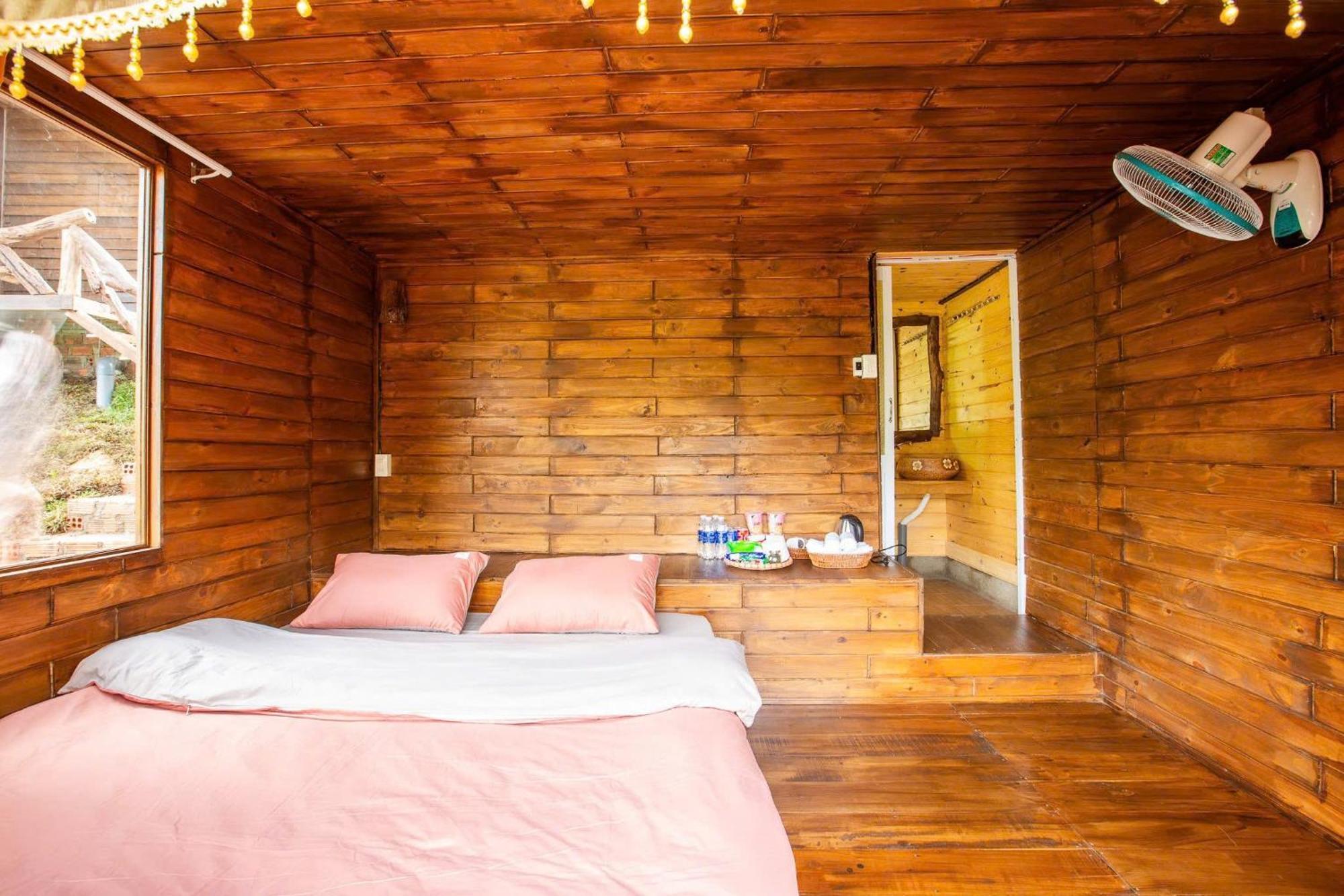 Nha Trong Ban - Homestay Mang Den Kon Von Kla Extérieur photo